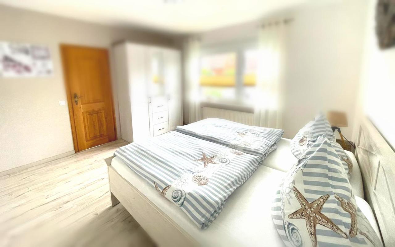 Ferienwohnung Joanna Norddeich  Pokoj fotografie